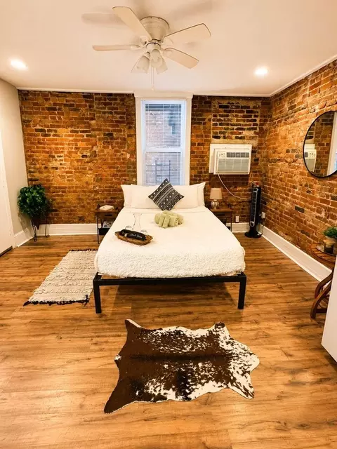 18 Buttles Ave #1544272P, Columbus, OH 43215