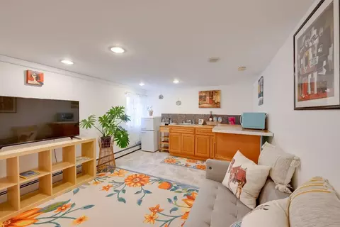 1017 California Pl S #1546301P, Barnum Island, NY 11558