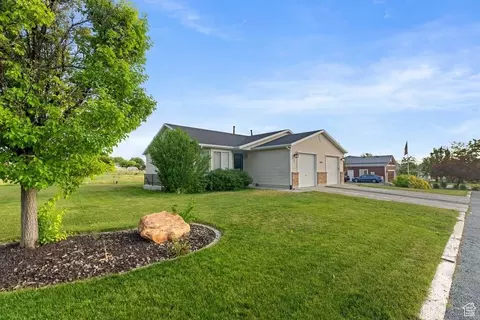 1884 Shepard Ln #1, Tooele, UT 84074