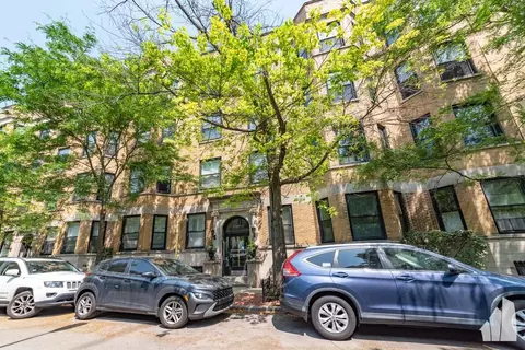 1711 N Crilly Ct #B, Chicago, IL 60614