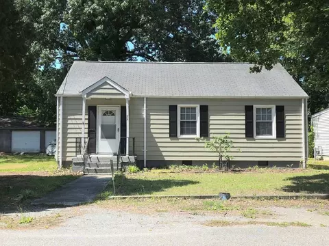 24 Morrison Ave, Newport News, VA 23601