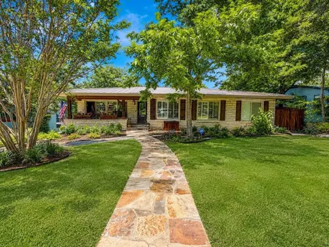 109 Zambrano Rd, Terrell Hills, TX 78209
