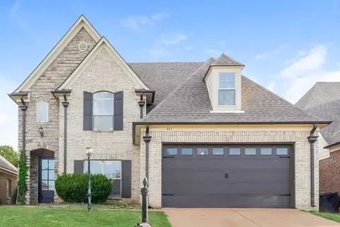 445 Green Willow Cv, Oakland, TN 38060