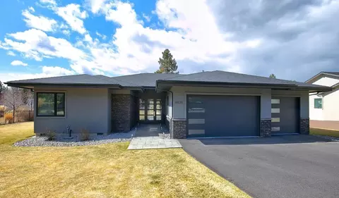 61535 Fargo Ln, Bend, OR 97702