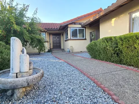 2795 Fountain Oaks Dr, Morgan Hill, CA 95037