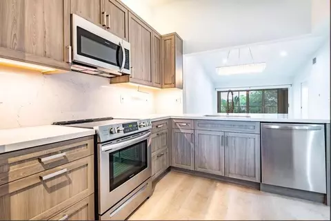 380 NW 67th St, Boca Raton, FL 33487