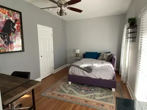 130 Vanira Ave SE #B, Atlanta, GA 30315