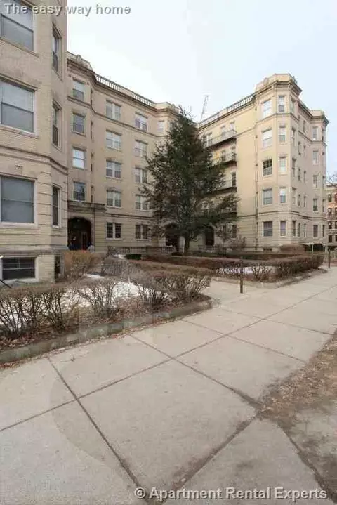 31 Park Dr #2, Boston, MA 02215