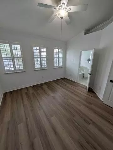 290 NE 5th Ave, Delray Beach, FL 33483