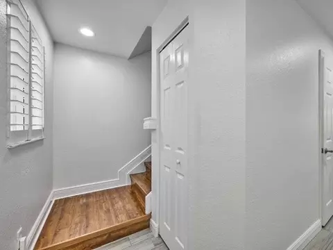 6725 Old Farm Trl, Boynton Beach, FL 33437