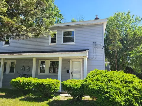 2040 Dryden St, Westland, MI 48186