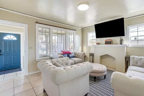1218 84th Ave #1546321P, Oakland, CA 94621