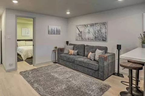 2715 Macarthur Blvd #1545944P, Oakland, CA 94602