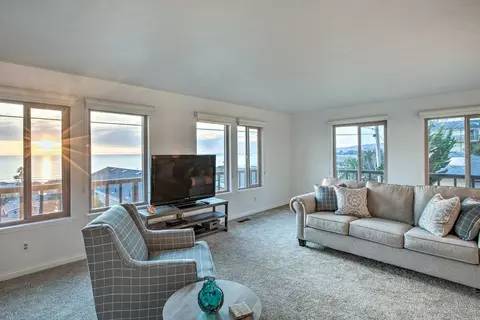408 Stuart Ave #1545728P, Cayucos, CA 93430