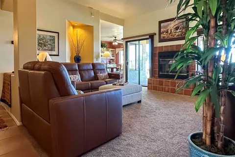 1195 E Camino Diestro #1546277P, Oro Valley, AZ 85704
