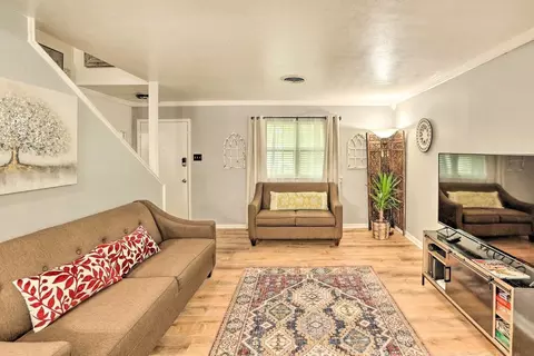 4628 Bonnell Ave #1545936P, Fort Worth, TX 76107