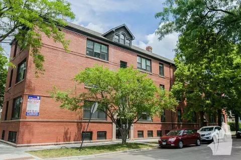 1952 W Nelson St #1946-2E, Chicago, IL 60657