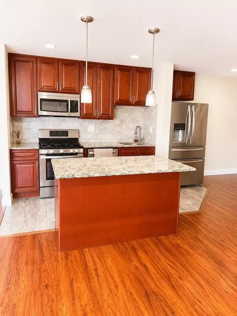 2628 Welsh Rd, Philadelphia, PA 19152