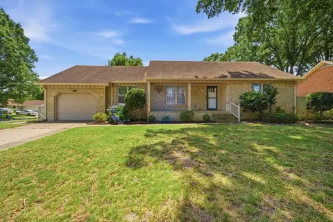 1441 Bayberry Pl, Chesapeake, VA 23320