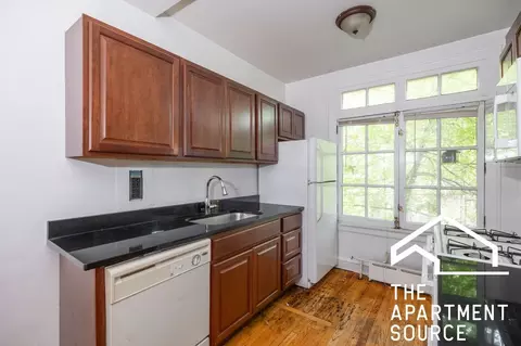 911 Elmwood Ave #N3, Evanston, IL 60202