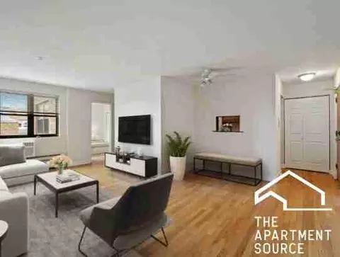 660 W Wrightwood Ave #416, Chicago, IL 60614