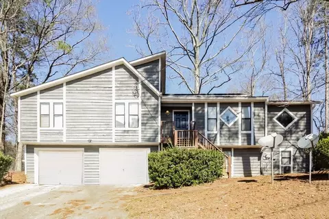 6512 Mitchell Ln SW, Mableton, GA 30126