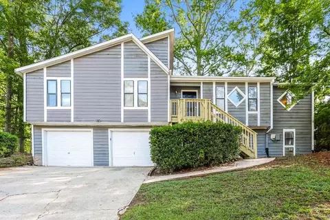 6512 Mitchell Ln SW, Mableton, GA 30126