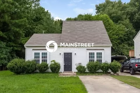 8233 Wynewood Ct, Raleigh, NC 27616