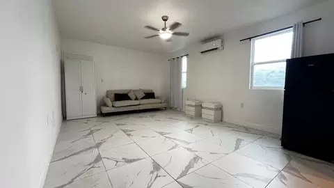 7502 Lakeside Blvd #C, Tampa, FL 33614
