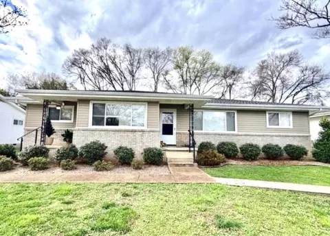 4705 Clover Ln #A, Hixson, TN 37343