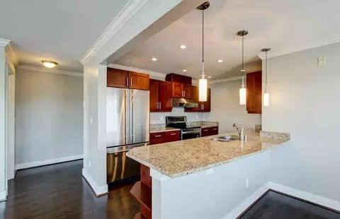 6000 24th Ave NW #401, Seattle, WA 98107