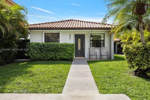 337 Grand Canal Dr, Miami, FL 33144