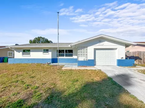 9814 110th Ln, Seminole, FL 33772