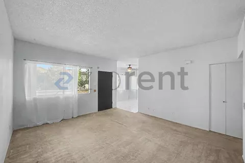 158 Maegan Pl #6, Thousand Oaks, CA 91362
