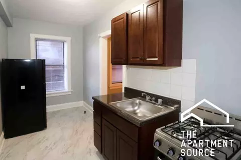 4600 N Beacon St #1A, Chicago, IL 60640