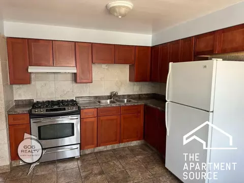 3558 N Nagle Ave #3N, Chicago, IL 60634