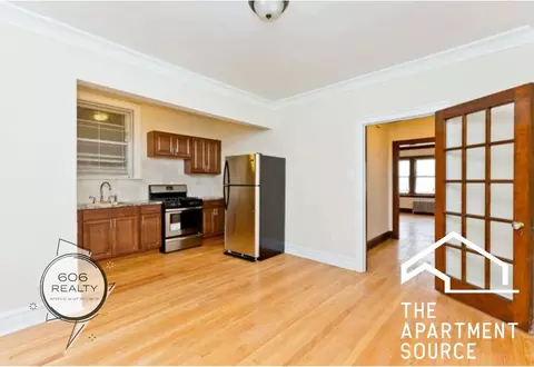 1940 Grove Ave #2N, Berwyn, IL 60402