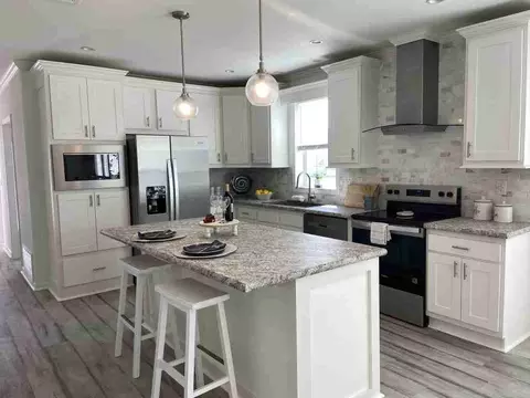 589 Johnathans Cay, Vero Beach, FL 32966