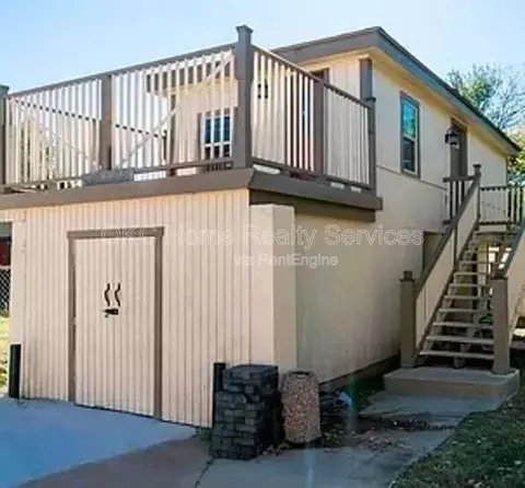 1304 NW 10th St #B, Oklahoma City, OK 73106