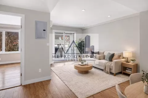 190-11 Hillside Ave #304, Hollis, NY 11423