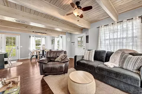 111 W Tahlequah St #1520930P, Siloam Springs, AR 72761