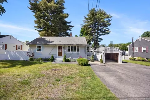 371 Salem St, Woburn, MA 01801