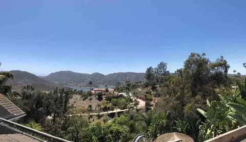 1270 Via Conejo #A, Escondido, CA 92029