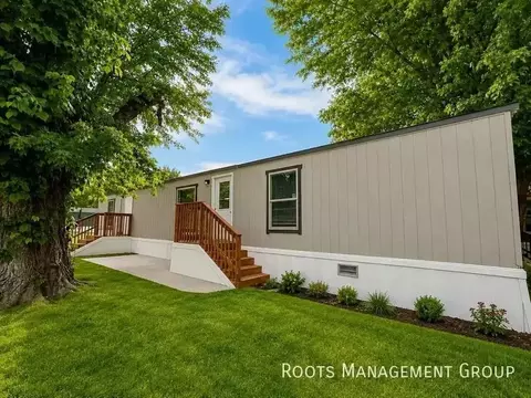 272 Emerson Bypass Rd #A4, Russellville, KY 42276