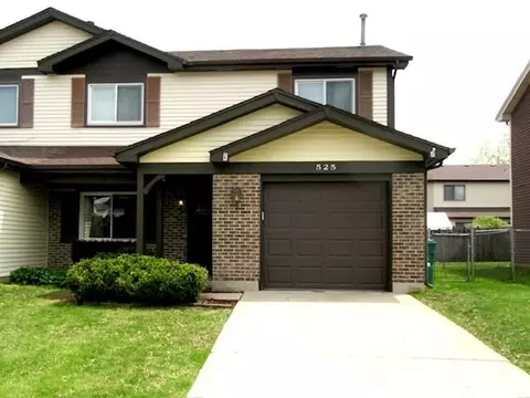525 Commanche Trl, Wheeling, IL 60090
