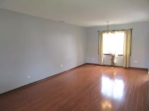 525 Commanche Trl, Wheeling, IL 60090 photo 3