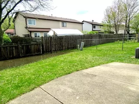 525 Commanche Trl, Wheeling, IL 60090 photo 7