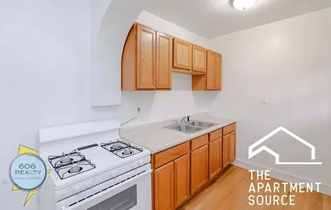 2109 Grove Ave #308, Berwyn, IL 60402