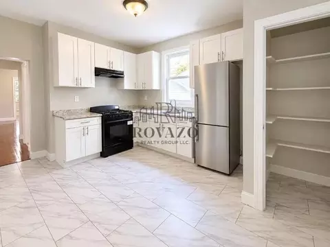 203 N 15th St #2D, East Orange, NJ 07017