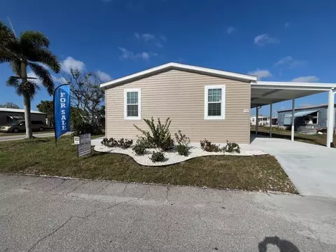 574 Leopard Ln #574, North Fort Myers, FL 33917